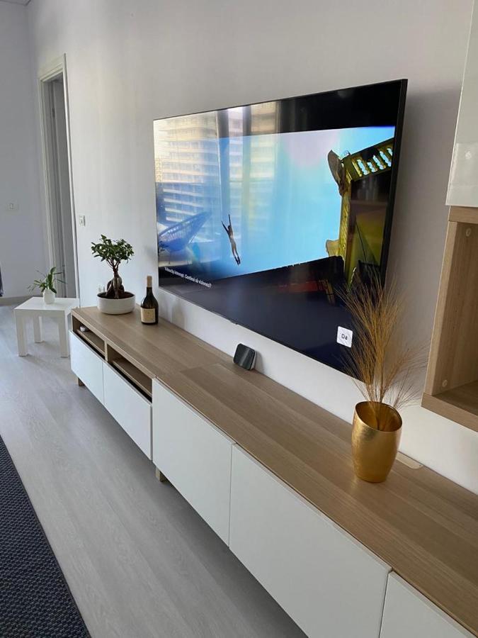 Van Studio Navodari Ngoại thất bức ảnh
